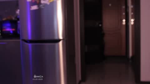 B U N N Y online show from February 15, 2026, 2:08 am