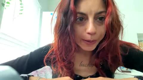 Snapshot of bunnyaliengirl_ chatting on January 12, 2026, 4:23 pm Bunnyaliengirl online show from January 12, 2026, 4:23 pm