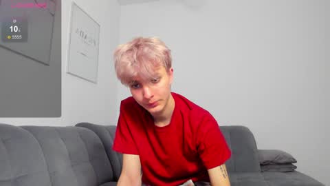 BunnyBlush online show from April 19, 2026, 11:09 am