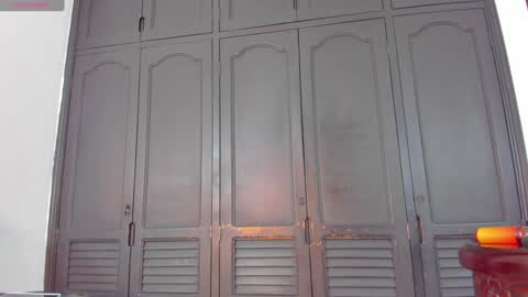 Snapshot of bunnyhots chatting on December 29, 2024, 6:03 am Angela Santini online show from December 29, 2024, 6:03 am