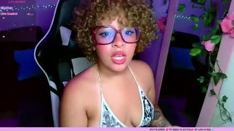 bunnylilith_ online show from June 14, 2026, 2:24 am