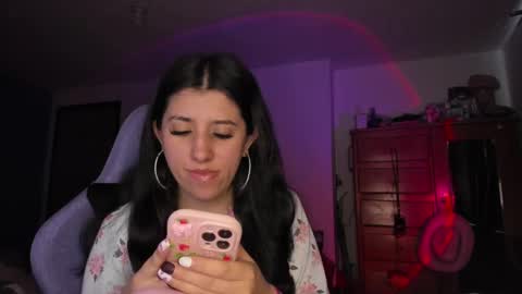 Jess online show from September 19, 2025, 4:07 pm