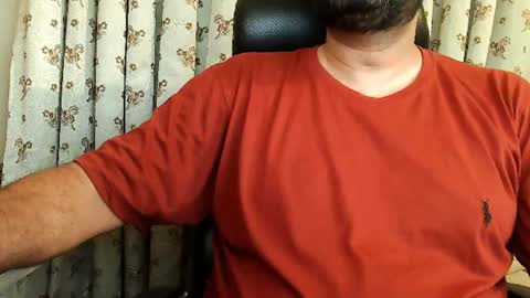 Snapshot of burlymonster chatting on July 13, 2026, 6:33 pm Hairy Arabian online show from July 13, 2026, 6:33 pm