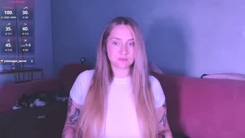 Snapshot of burn_lissa chatting on October 10, 2025, 7:13 pm Lissa online show from October 10, 2025, 7:13 pm