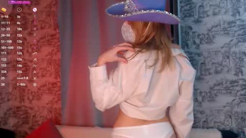 Snapshot of burning_g1rl chatting on February 18, 2026, 6:48 pm burning_g1rl online show from February 18, 2026, 6:48 pm