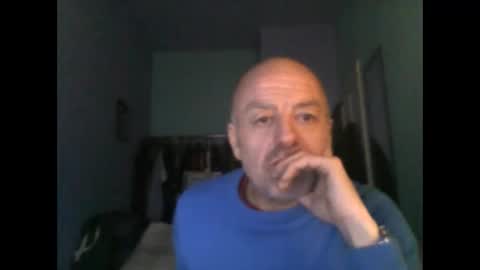 burnleyguy1977 online show from March 5, 2026, 5:25 am