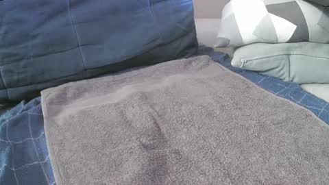 Snapshot of burns777 chatting on February 18, 2025, 11:52 pm Burns777 online show from February 18, 2025, 11:52 pm