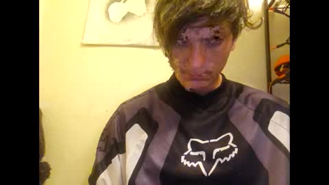 Snapshot of burntbuns710 chatting on December 14, 2024, 9:07 am LostSingledad online show from December 14, 2024, 9:07 am