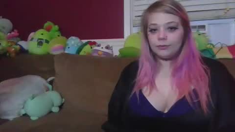 Snapshot of burnthemail chatting on December 15, 2024, 10:07 am lilly online show from December 15, 2024, 10:07 am