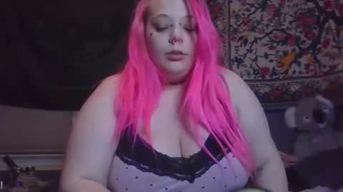 Snapshot of burnthemail chatting on February 3, 2025, 12:14 pm lilly online show from February 3, 2025, 12:14 pm