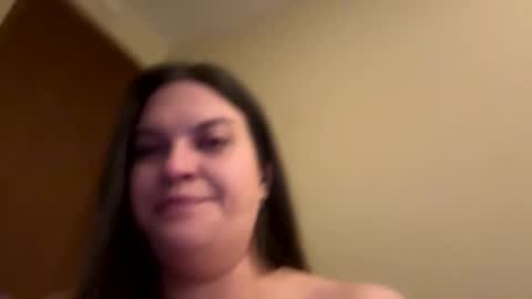 Snapshot of buschbaby chatting on May 9, 2026, 8:30 am buschbaby online show from May 9, 2026, 8:30 am