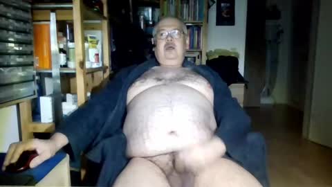 Snapshot of busibaer666 chatting on May 1, 2026, 2:16 am busi online show from May 1, 2026, 2:16 am