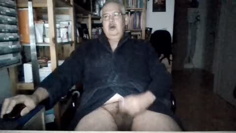 Snapshot of busibaer666 chatting on June 13, 2026, 2:53 am busi online show from June 13, 2026, 2:53 am