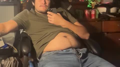 Snapshot of bussssa chatting on March 18, 2026, 8:12 pm bussssa online show from March 18, 2026, 8:12 pm