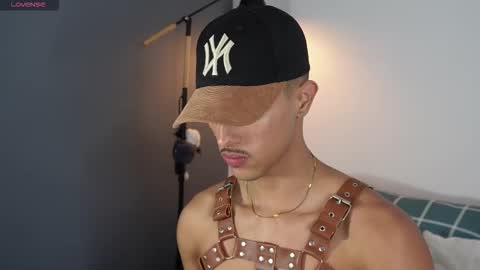 Snapshot of busterspinter chatting on October 11, 2025, 1:31 pm Buster independent model online show from October 11, 2025, 1:31 pm