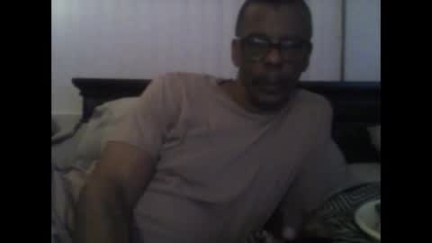 Busturgutzgd1 online show from December 19, 2024, 7:07 am