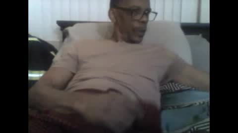 Busturgutzgd1 online show from January 16, 2025, 8:54 am