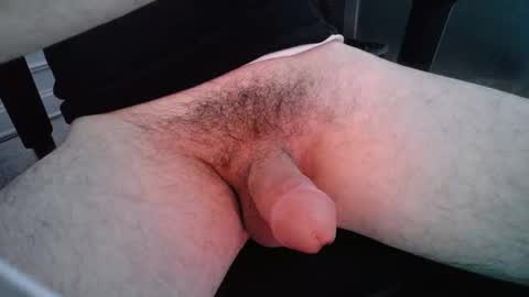 Snapshot of busyguybg chatting on December 16, 2024, 11:18 pm busyguybg online show from December 16, 2024, 11:18 pm