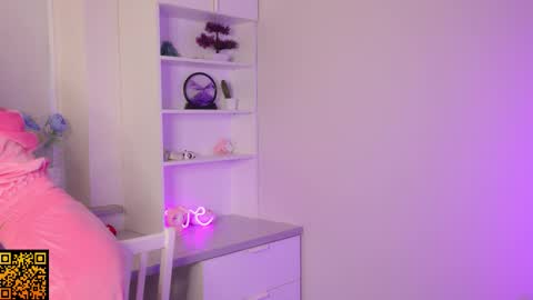 Snapshot of butteflai chatting on October 30, 2025, 9:00 am butteflai online show from October 30, 2025, 9:00 am