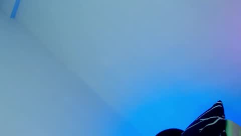 J E N online show from February 24, 2026, 4:49 pm