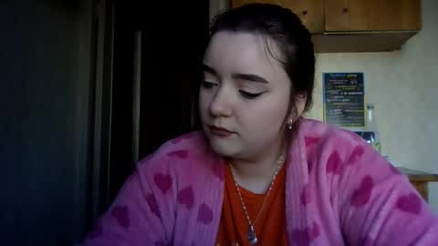 Snapshot of butterfly18988 chatting on November 1, 2025, 10:06 am butterfly18988 online show from November 1, 2025, 10:06 am