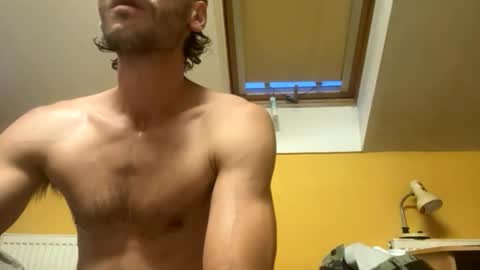 buttlover___ online show from June 5, 2026, 7:08 pm