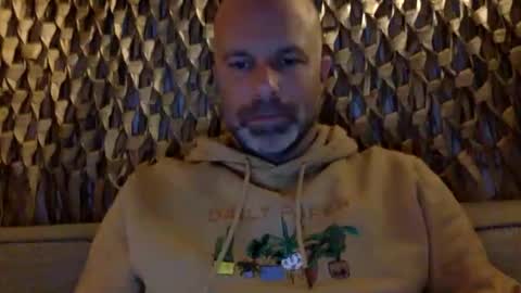 Snapshot of buurman1982isback chatting on October 2, 2025, 8:16 pm buurman1982isback online show from October 2, 2025, 8:16 pm