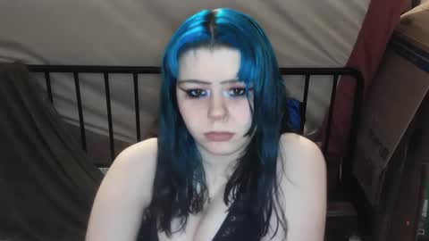 Snapshot of bvnny420 chatting on January 7, 2025, 11:56 pm River online show from January 7, 2025, 11:56 pm