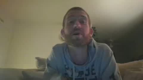 bwcwhiteboy94 online show from October 25, 2025, 5:48 am