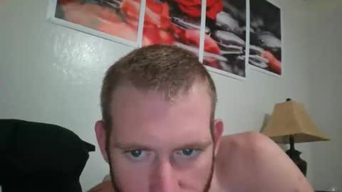 bwcwhiteboy94 online show from October 25, 2025, 6:02 pm