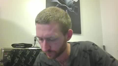 bwcwhiteboy94 online show from November 11, 2025, 1:38 am