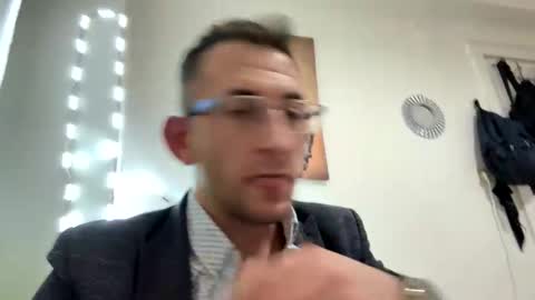 Snapshot of by_ertugrul chatting on January 2, 2025, 12:13 am by_ertugrul online show from January 2, 2025, 12:13 am