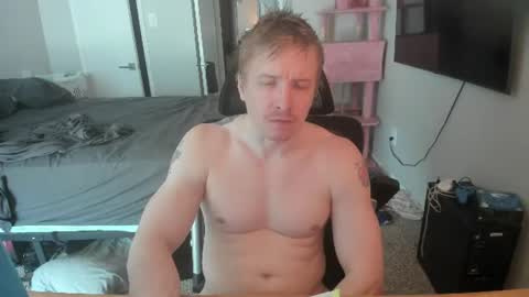c00ki3m0nstr online show from June 12, 2026, 8:19 pm