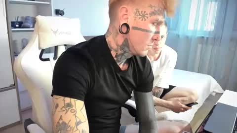 Snapshot of c10h15on chatting on January 9, 2026, 11:46 am c10h15on online show from January 9, 2026, 11:46 am