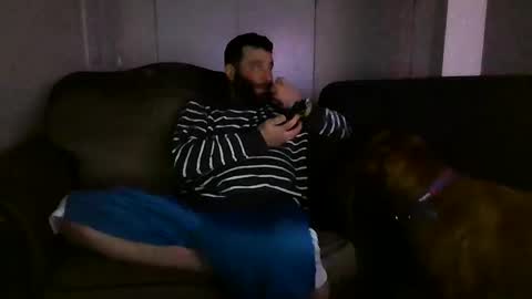 Snapshot of c2cmee chatting on December 7, 2024, 2:31 am c2cmee online show from December 7, 2024, 2:31 am