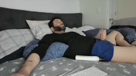 Snapshot of c2cmee chatting on March 6, 2025, 11:03 am c2cmee online show from March 6, 2025, 11:03 am