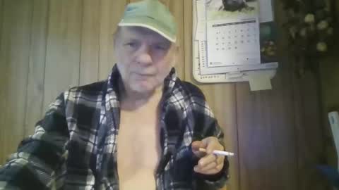 c4u58 online show from September 28, 2025, 7:14 am