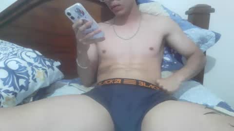 Snapshot of ca7o chatting on April 15, 2026, 12:39 am ca7o online show from April 15, 2026, 12:39 am