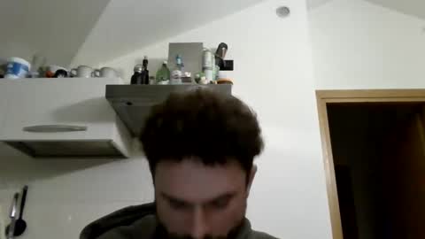 Snapshot of cabrobas22 chatting on February 9, 2026, 6:23 pm Bass23 online show from February 9, 2026, 6:23 pm