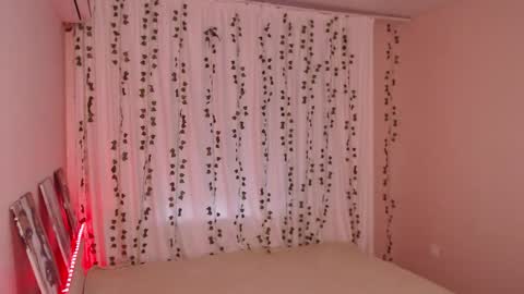 Snapshot of cactus_lover7 chatting on February 18, 2026, 10:33 am Cactus Lover online show from February 18, 2026, 10:33 am