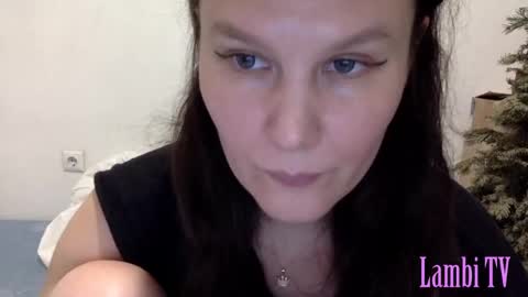 Snapshot of caffeinated_lamb chatting on January 24, 2025, 7:28 pm Lamb online show from January 24, 2025, 7:28 pm