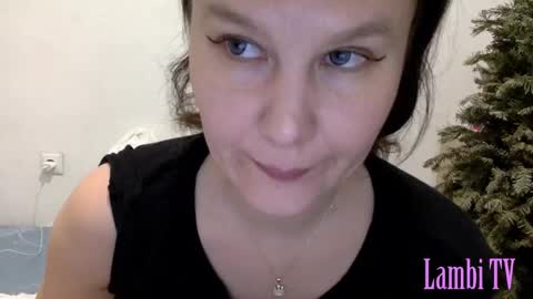 Snapshot of caffeinated_lamb chatting on January 31, 2025, 7:18 pm Lamb online show from January 31, 2025, 7:18 pm