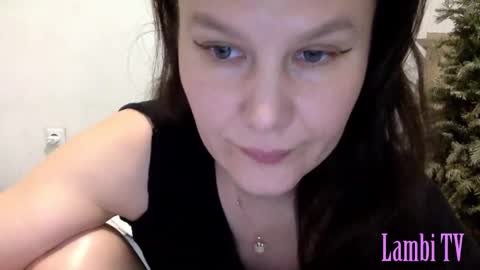 Snapshot of caffeinated_lamb chatting on February 1, 2025, 7:23 pm Lamb online show from February 1, 2025, 7:23 pm