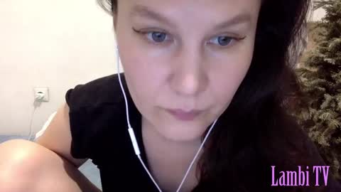Snapshot of caffeinated_lamb chatting on February 6, 2025, 7:18 pm Lamb online show from February 6, 2025, 7:18 pm