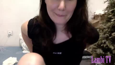 Snapshot of caffeinated_lamb chatting on March 7, 2025, 7:27 pm Lamb online show from March 7, 2025, 7:27 pm