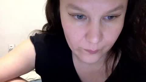 Snapshot of caffeinated_lamb chatting on September 29, 2025, 6:02 pm Lamb online show from September 29, 2025, 6:02 pm