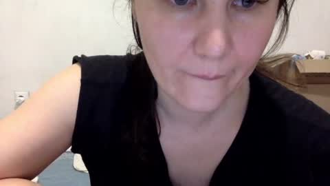 Snapshot of caffeinated_lamb chatting on October 25, 2025, 6:02 pm Lamb online show from October 25, 2025, 6:02 pm