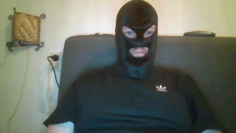 Snapshot of cagegag31 chatting on February 1, 2026, 2:26 pm cagegag31 online show from February 1, 2026, 2:26 pm