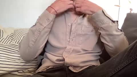 Snapshot of cagouler chatting on December 2, 2024, 7:58 am cagouler online show from December 2, 2024, 7:58 am