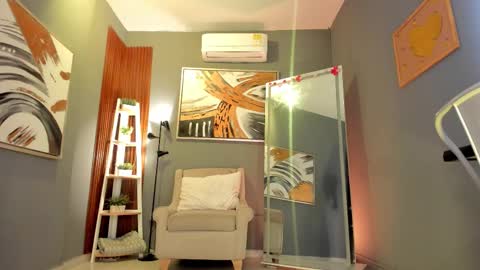 I am Katherine  online show from March 6, 2026, 10:56 am